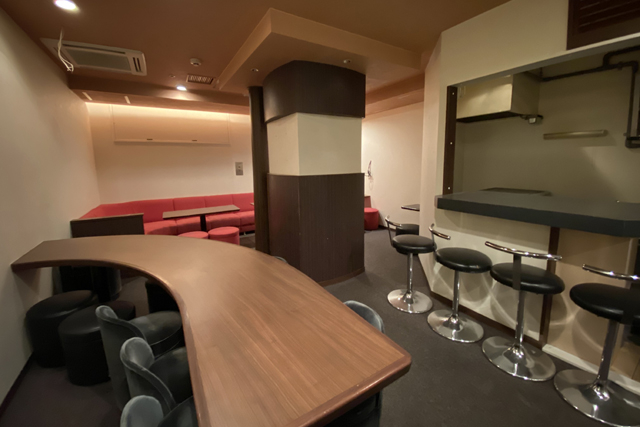 ｼｰｸﾚｯﾄｷｬﾝﾍﾟｰﾝ中 詳細はお問合せ下さい 訳有りﾊﾞｰｽﾅｯｸ向け店舗 16 7坪 札幌 すすきののテナント物件ならグリーンビル サイバーシティビル